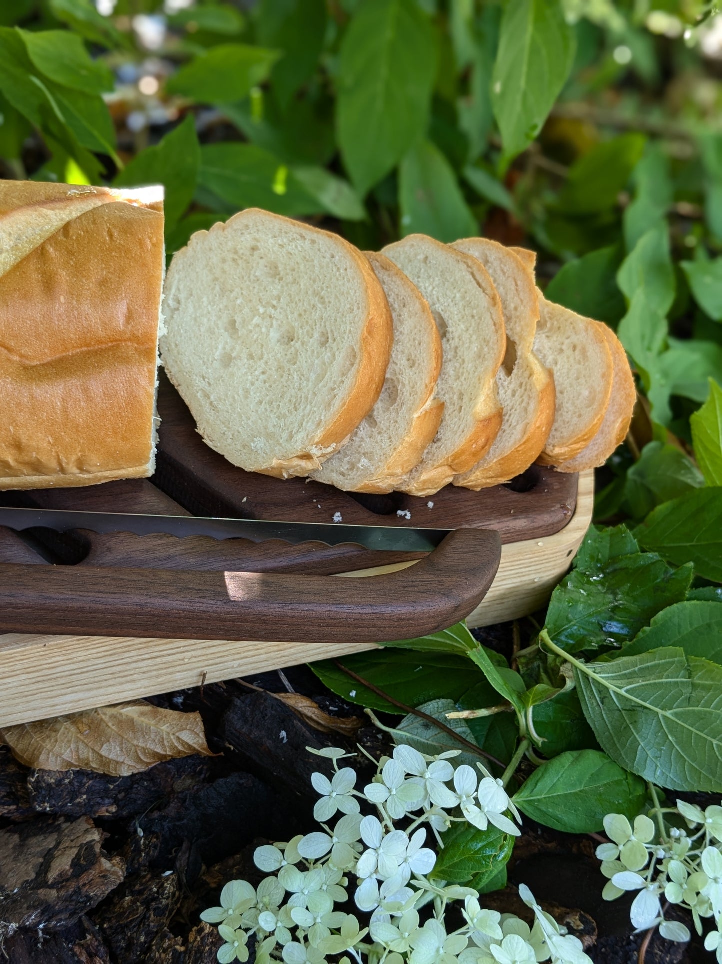 Bread Knife and Cutting Board Box Set